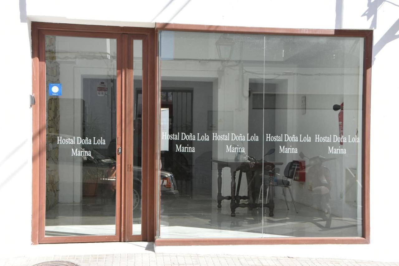 Hostal Dona Lola Marina Zahara de los Atunes Ngoại thất bức ảnh