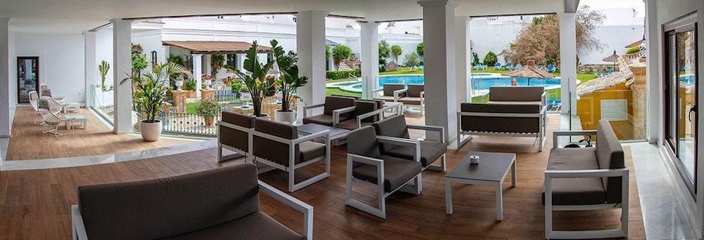 Hostal Dona Lola Marina Zahara de los Atunes Ngoại thất bức ảnh